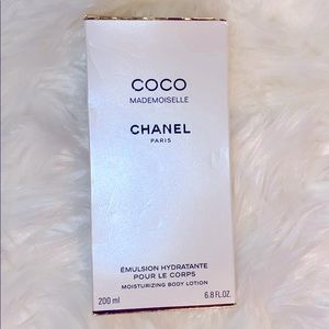 Coco Mademoiselle moisturizing body lotion